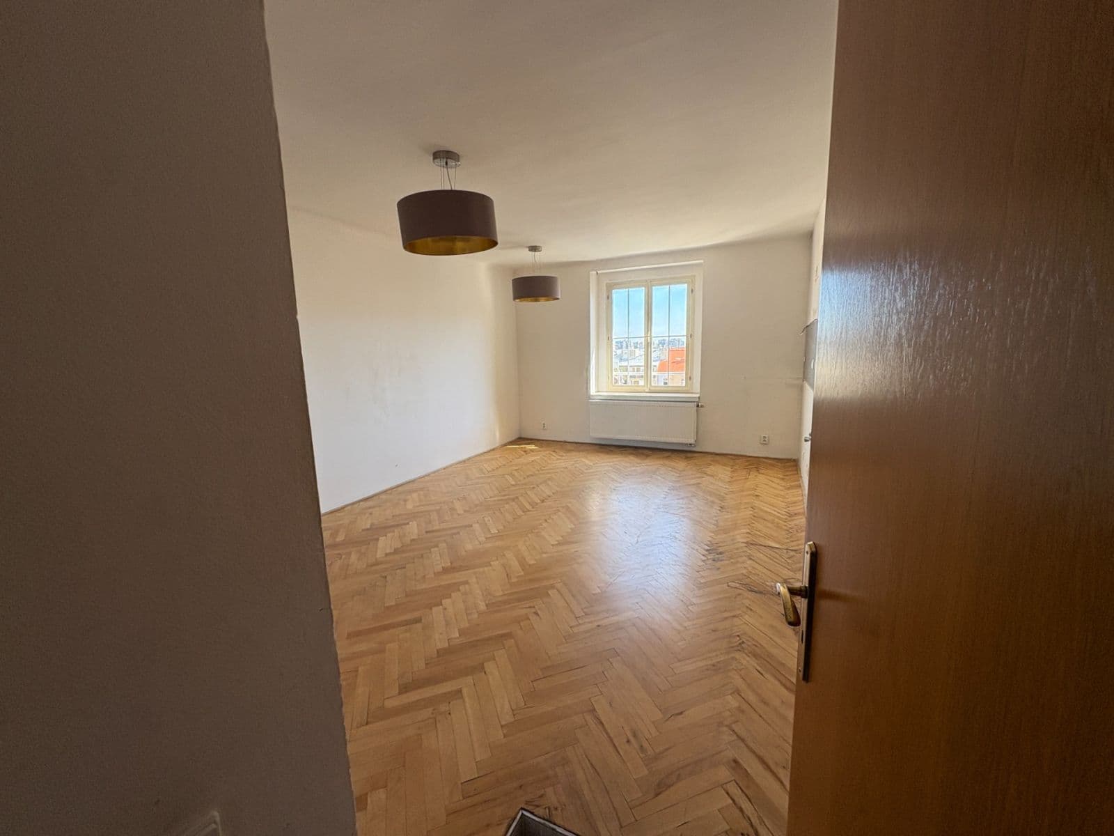 Pronájem bytu 5+1 200 m², Milešovská, Praha, Praha Pronájem bytu 5+1 200 m², Milešovská, Praha, Praha