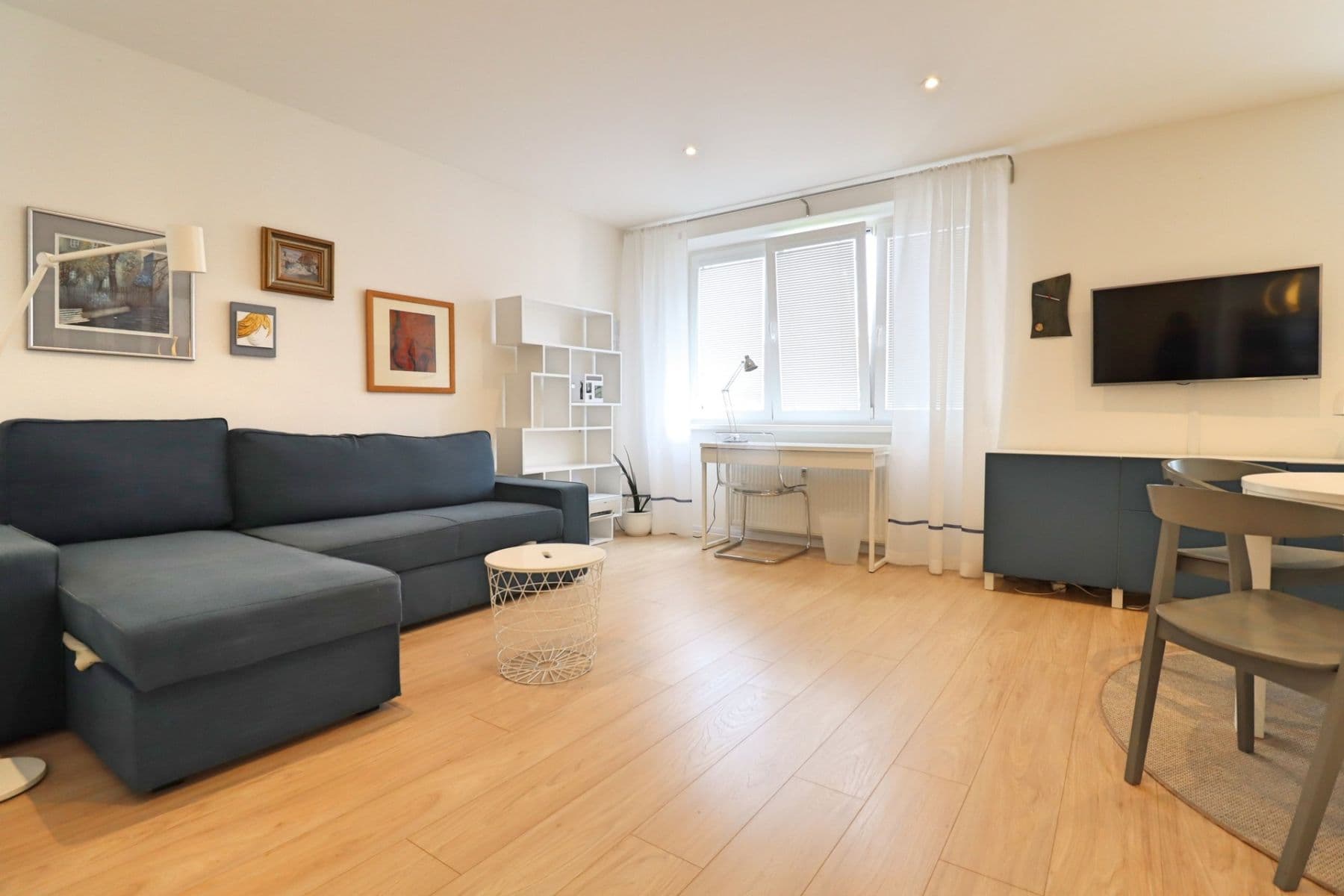 Pronájem bytu 2+kk 59 m², Jerevanská, Praha, Praha Pronájem bytu 2+kk 59 m², Jerevanská, Praha, Praha