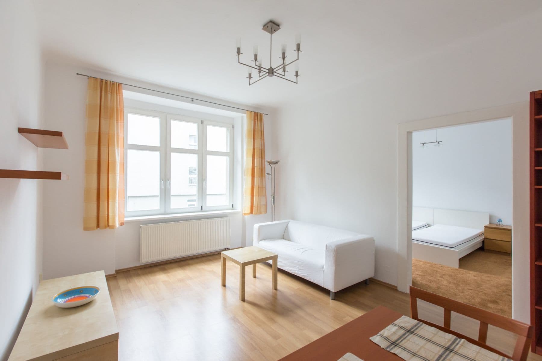 Pronájem bytu 2+1 55 m², náměstí Hrdinů, Praha, Praha Pronájem bytu 2+1 55 m², náměstí Hrdinů, Praha, Praha