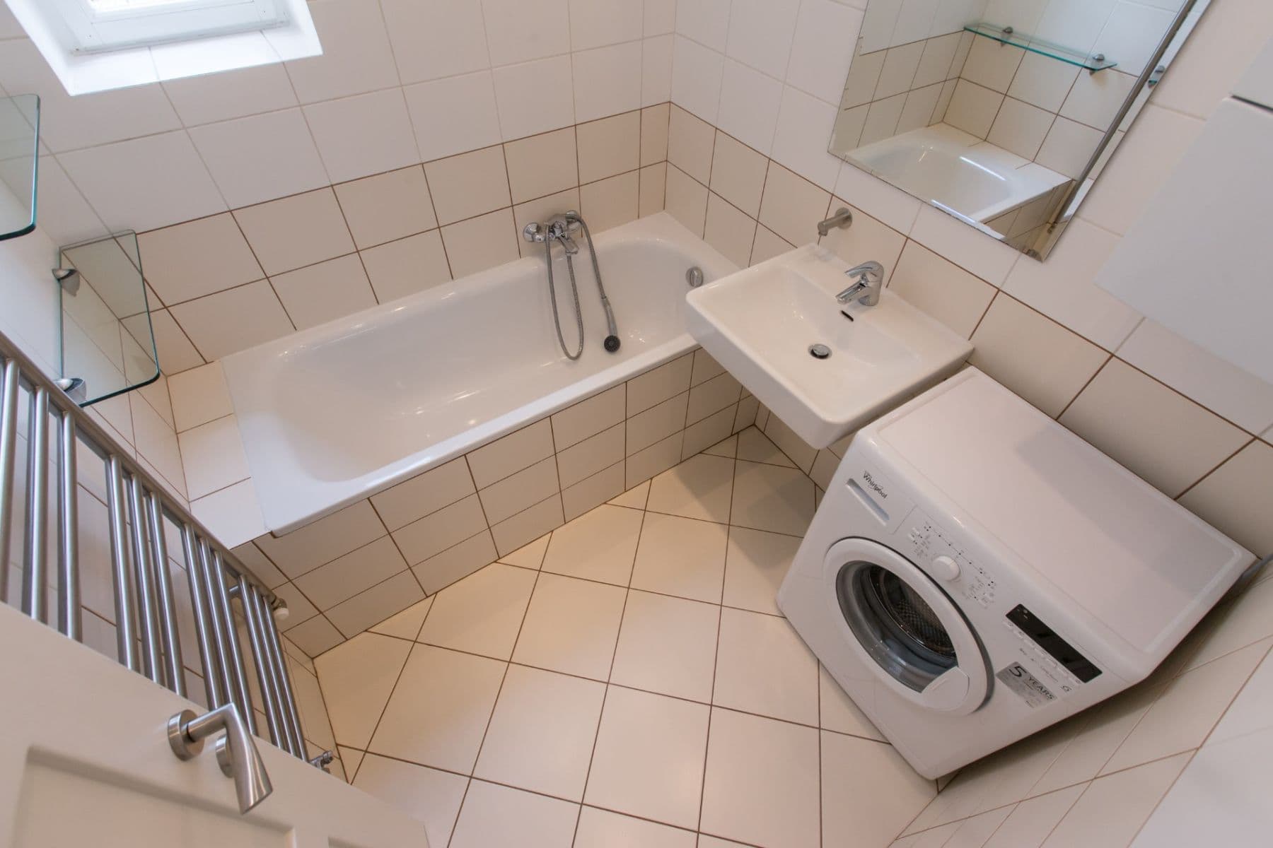 Pronájem bytu 2+1 55 m², náměstí Hrdinů, Praha, Praha Pronájem bytu 2+1 55 m², náměstí Hrdinů, Praha, Praha