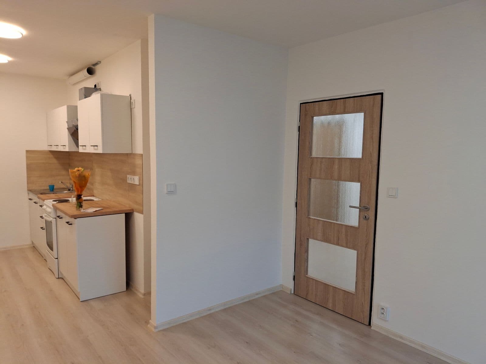 Pronájem bytu 2+kk 50 m², Janovská, Praha, Praha Pronájem bytu 2+kk 50 m², Janovská, Praha, Praha
