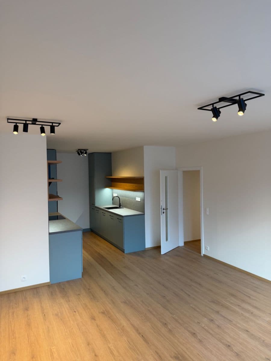 Pronájem bytu 2+kk 58 m², Kladno, Středočeský kraj Pronájem bytu 2+kk 58 m², Kladno, Středočeský kraj