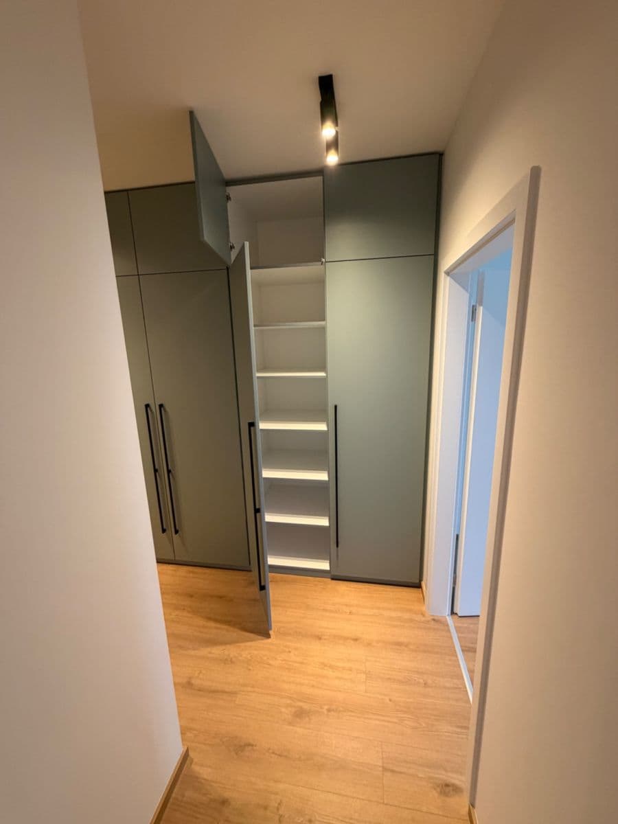 Pronájem bytu 2+kk 58 m², Kladno, Středočeský kraj Pronájem bytu 2+kk 58 m², Kladno, Středočeský kraj