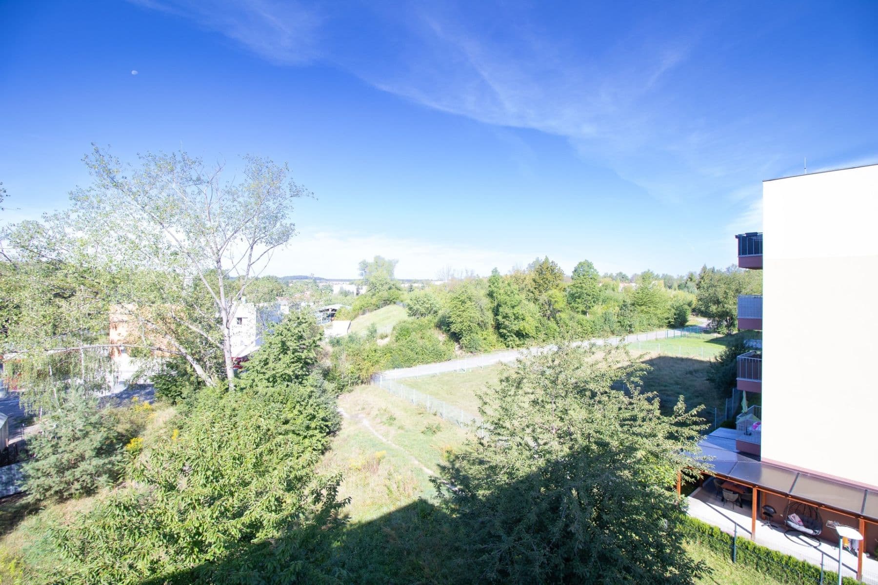Pronájem bytu 2+kk 53 m², Armádní, Milovice, Středočeský kraj Pronájem bytu 2+kk 53 m², Armádní, Milovice, Středočeský kraj