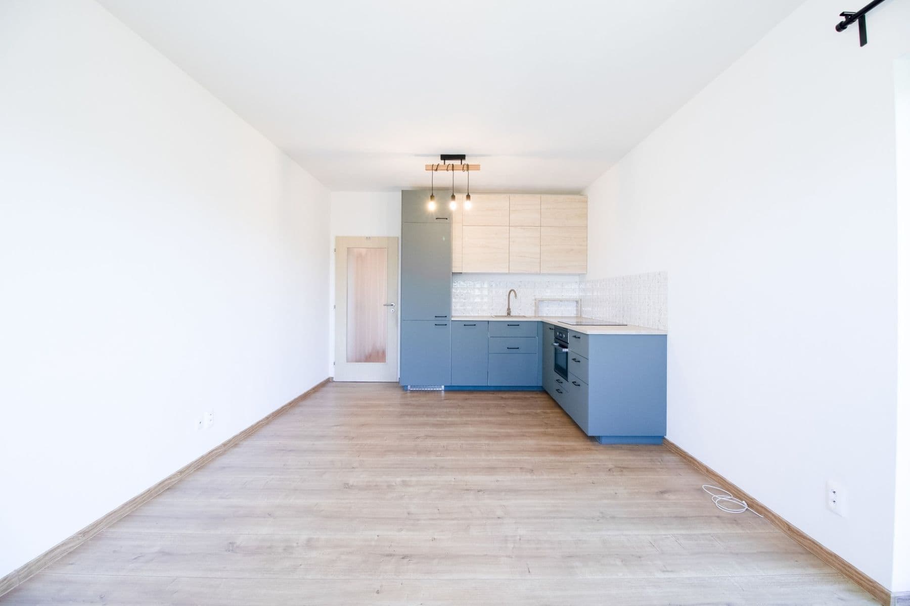 Pronájem bytu 2+kk 53 m², Armádní, Milovice, Středočeský kraj Pronájem bytu 2+kk 53 m², Armádní, Milovice, Středočeský kraj