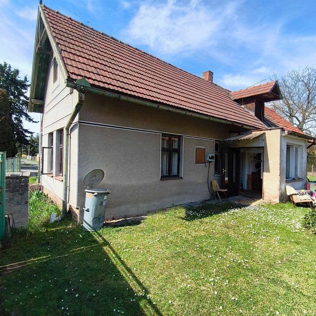 Prodej domu 58 m², pozemek 393 m², Čilec, Středočeský kraj Prodej domu 58 m², pozemek 393 m², Čilec, Středočeský kraj