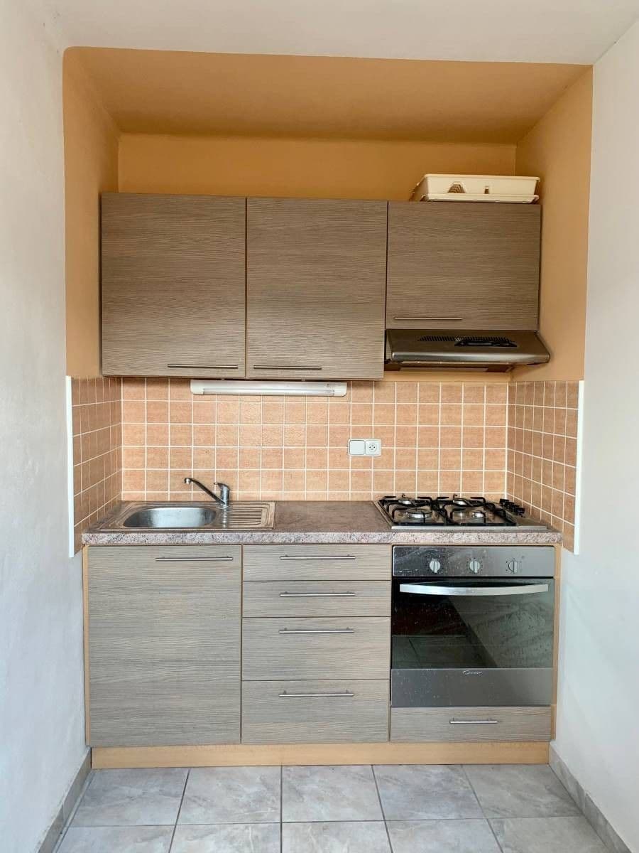 Pronájem bytu 1+kk 36 m², Dánská, Olomouc, Olomoucký kraj Pronájem bytu 1+kk 36 m², Dánská, Olomouc, Olomoucký kraj