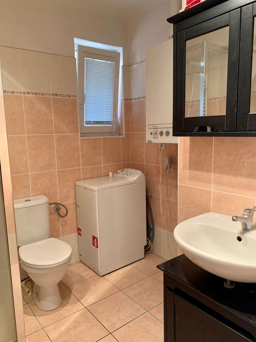 Pronájem bytu 1+kk 36 m², Dánská, Olomouc, Olomoucký kraj Pronájem bytu 1+kk 36 m², Dánská, Olomouc, Olomoucký kraj