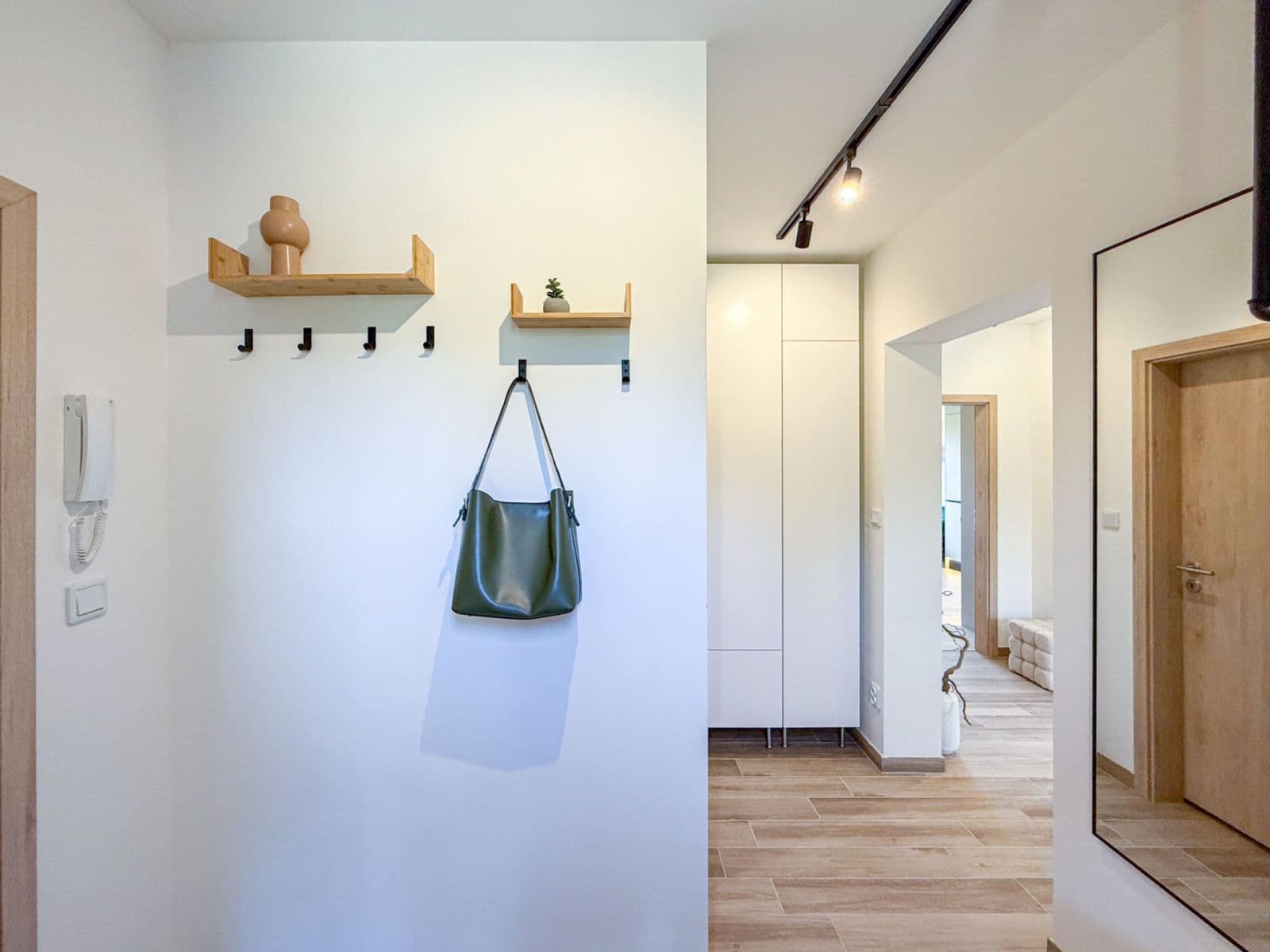 Pronájem bytu 2+kk 52 m², Lázeňská, Slaný, Středočeský kraj Pronájem bytu 2+kk 52 m², Lázeňská, Slaný, Středočeský kraj