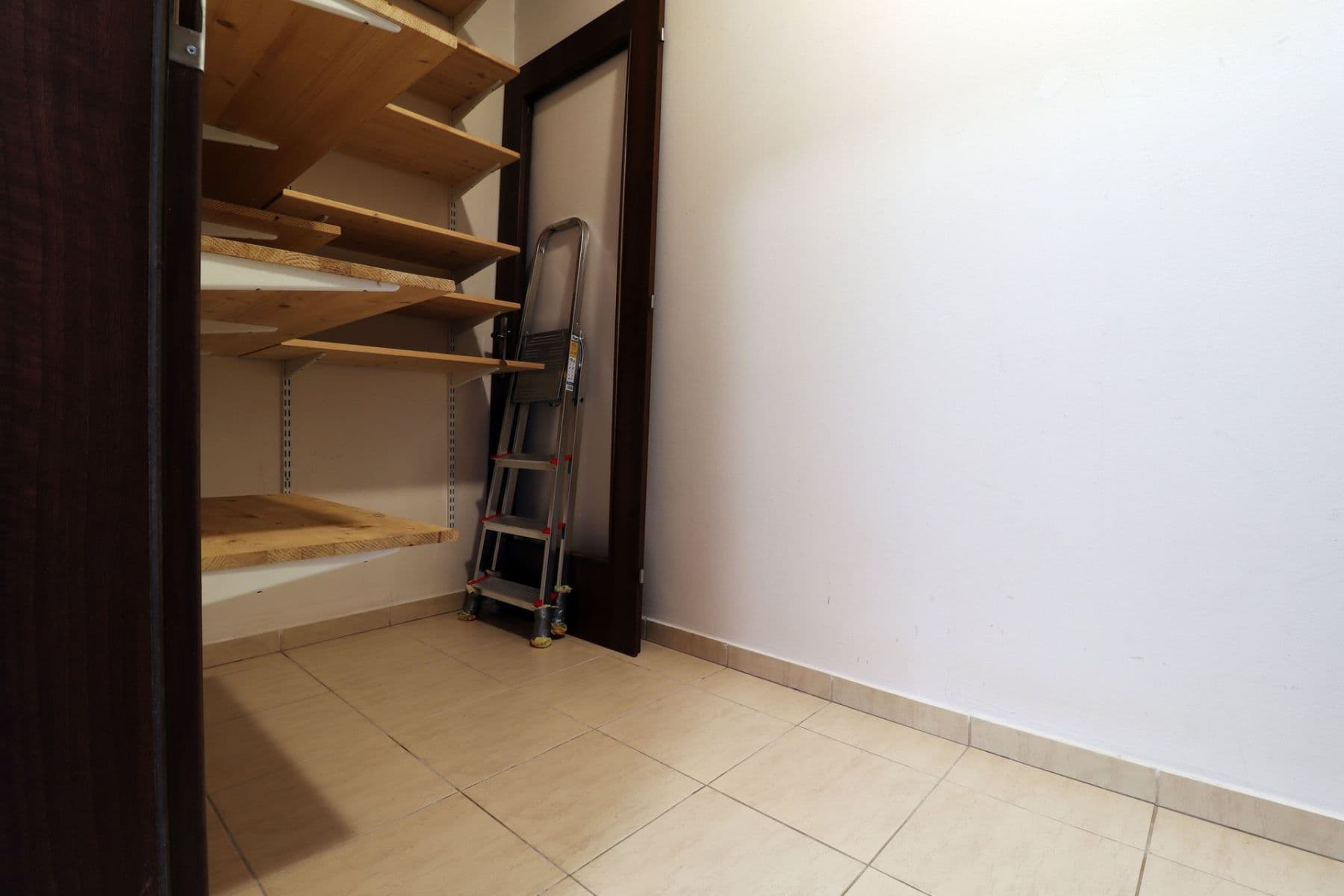 Pronájem bytu 2+kk 73 m², Chelčického, Kolín, Středočeský kraj Pronájem bytu 2+kk 73 m², Chelčického, Kolín, Středočeský kraj