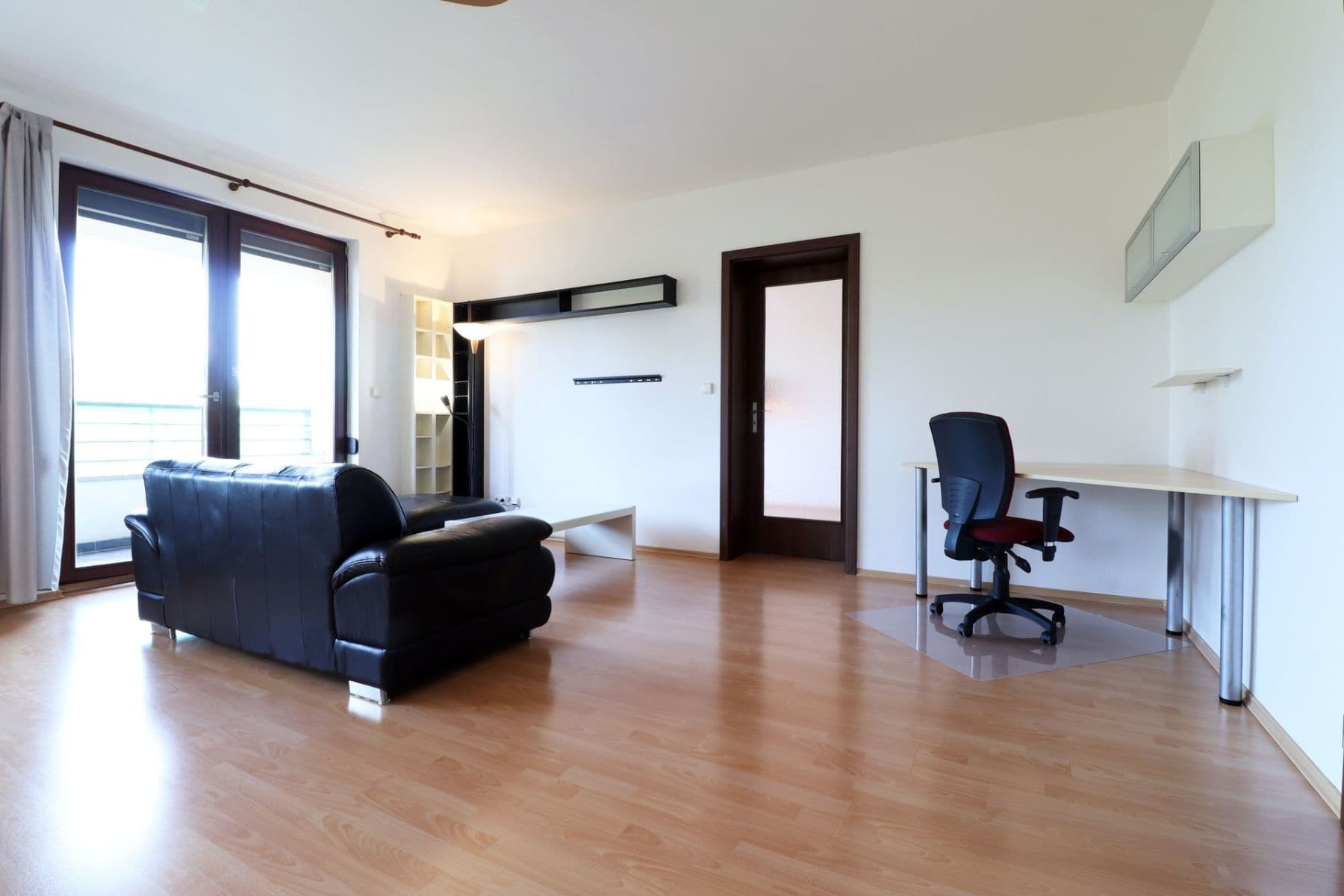 Pronájem bytu 2+kk 73 m², Chelčického, Kolín, Středočeský kraj Pronájem bytu 2+kk 73 m², Chelčického, Kolín, Středočeský kraj