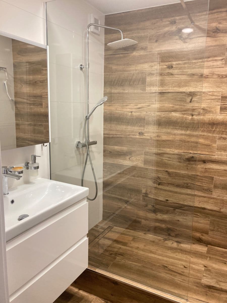Prodej bytu 3+kk 80 m², U Jezera, Praha, Praha Prodej bytu 3+kk 80 m², U Jezera, Praha, Praha