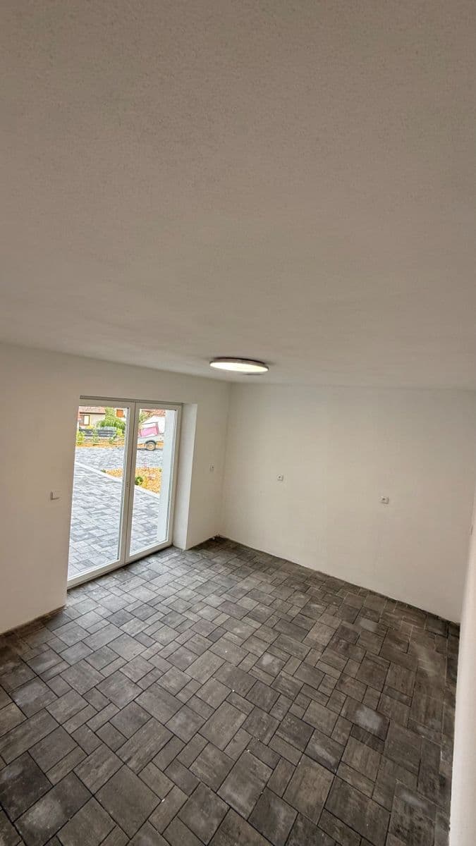 Prodej domu 110 m², pozemek 730 m², Dačická, Jemnice, Kraj Vysočina Prodej domu 110 m², pozemek 730 m², Dačická, Jemnice, Kraj Vysočina