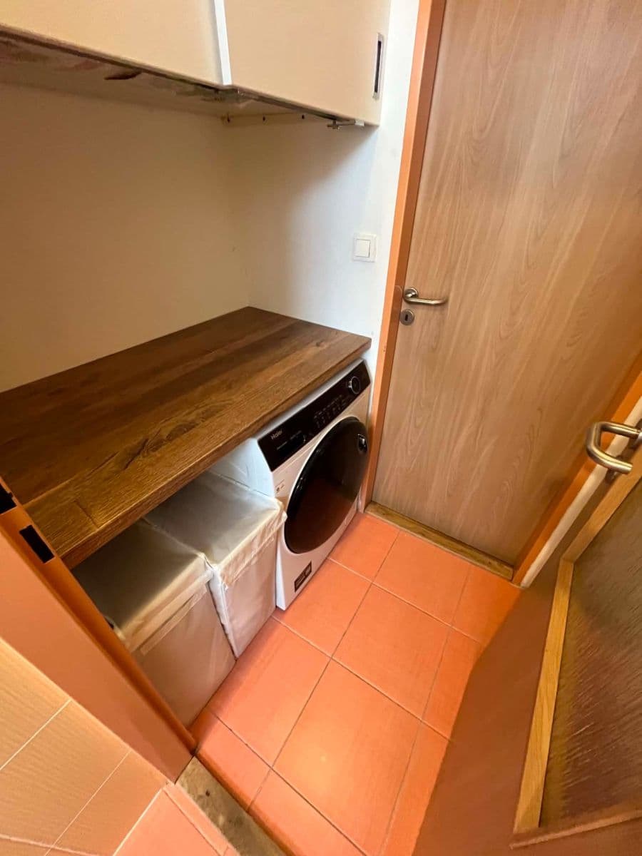 Prodej bytu 3+kk 63 m², Dlouhá, Veverská Bítýška, Jihomoravský kraj Prodej bytu 3+kk 63 m², Dlouhá, Veverská Bítýška, Jihomoravský kraj