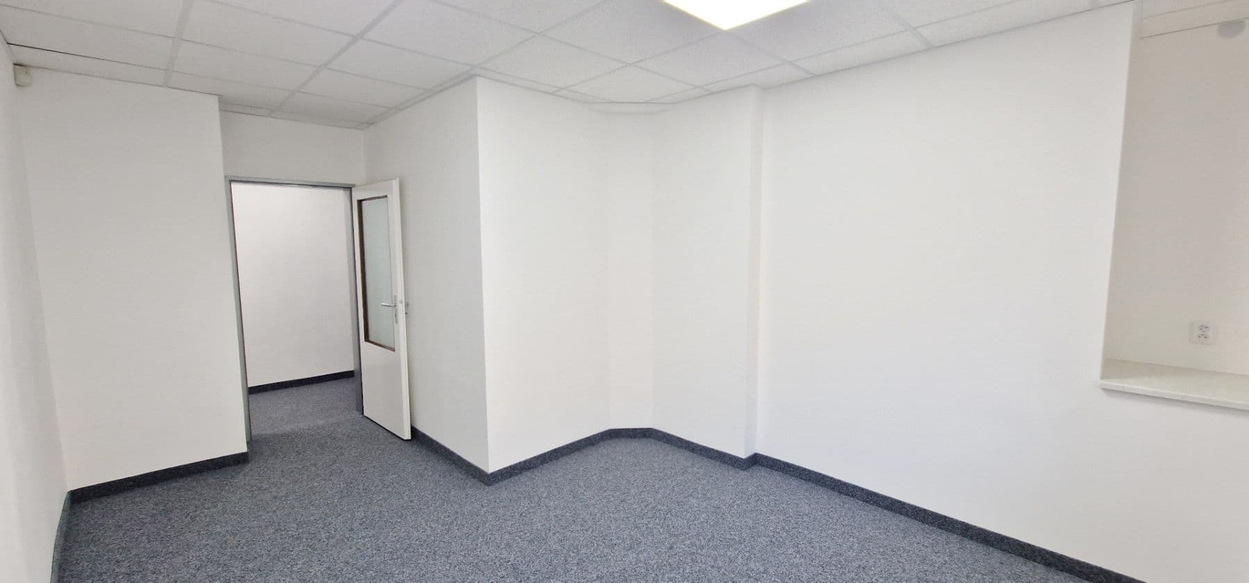 Pronájem kanceláře 92 m², Zdařilá, Praha, Praha Pronájem kanceláře 92 m², Zdařilá, Praha, Praha