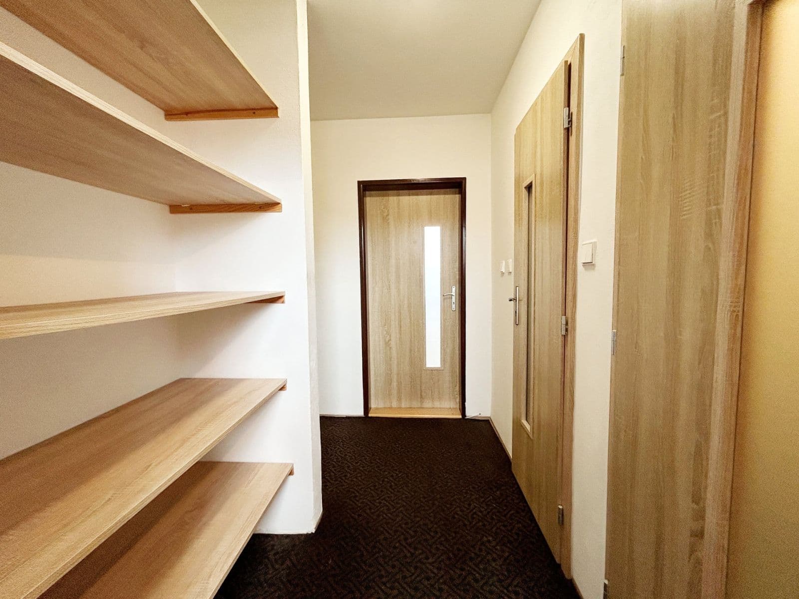 Pronájem bytu 2+1 41 m², Bratří Čapků, Příbram, Středočeský kraj Pronájem bytu 2+1 41 m², Bratří Čapků, Příbram, Středočeský kraj
