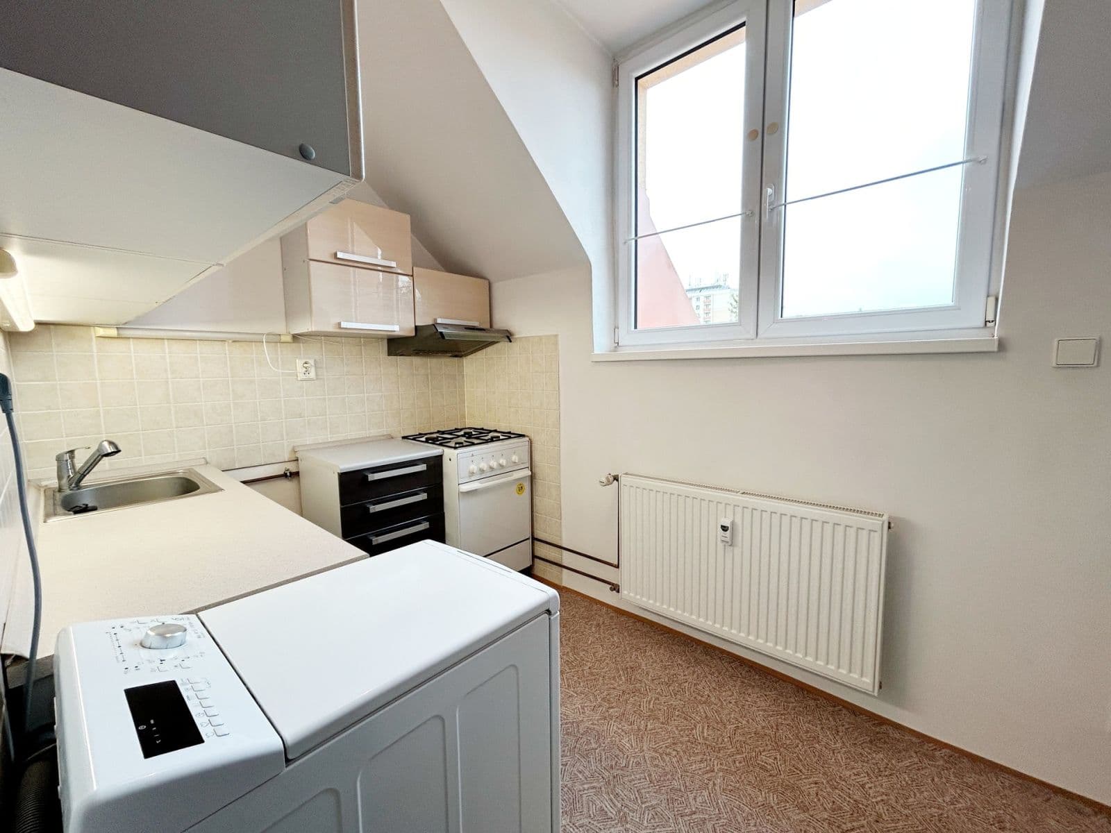 Pronájem bytu 2+1 41 m², Bratří Čapků, Příbram, Středočeský kraj Pronájem bytu 2+1 41 m², Bratří Čapků, Příbram, Středočeský kraj