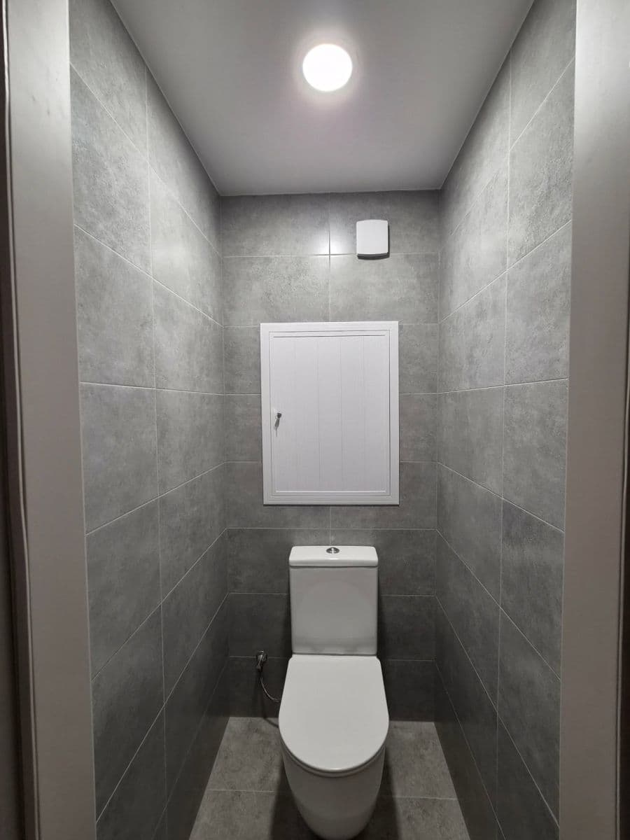 Pronájem bytu 3+1 79 m², Zombova, Košice - mestská časť Sídlisko KVP, Košický kraj Pronájem bytu 3+1 79 m², Zombova, Košice - mestská časť Sídlisko KVP, Košický kraj
