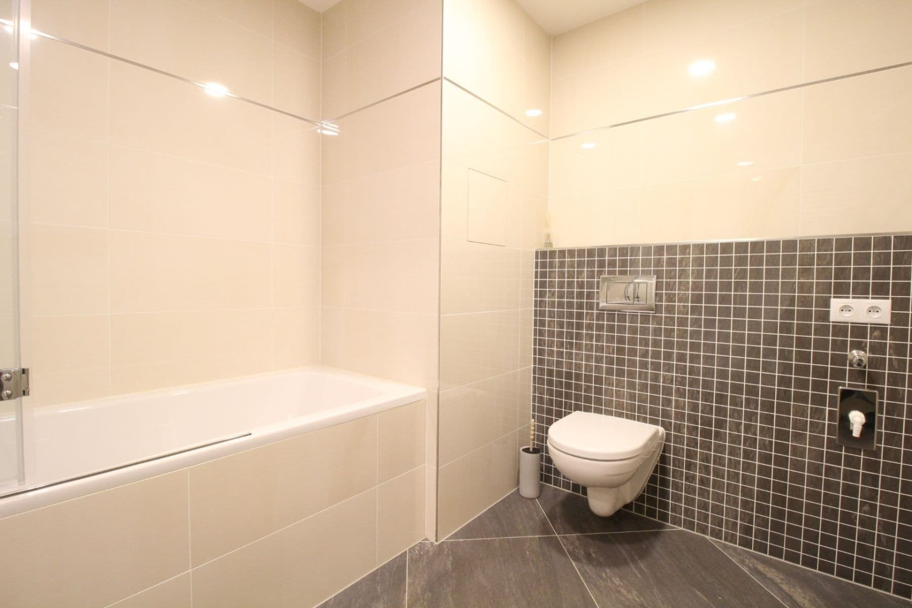 Pronájem bytu 2+kk 55 m², Do zahrádek I, Praha, Praha Pronájem bytu 2+kk 55 m², Do zahrádek I, Praha, Praha