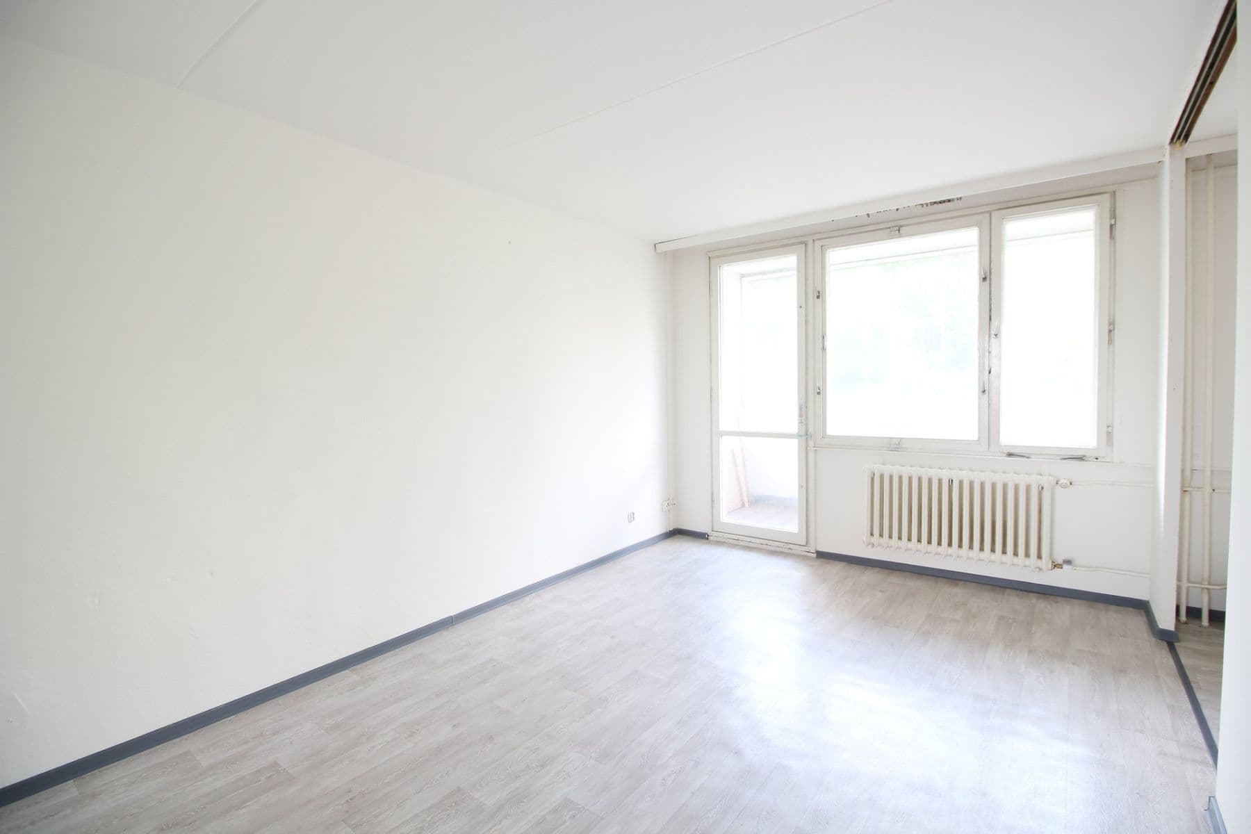 Pronájem bytu 3+kk 58 m², Americká, Kladno, Středočeský kraj Pronájem bytu 3+kk 58 m², Americká, Kladno, Středočeský kraj