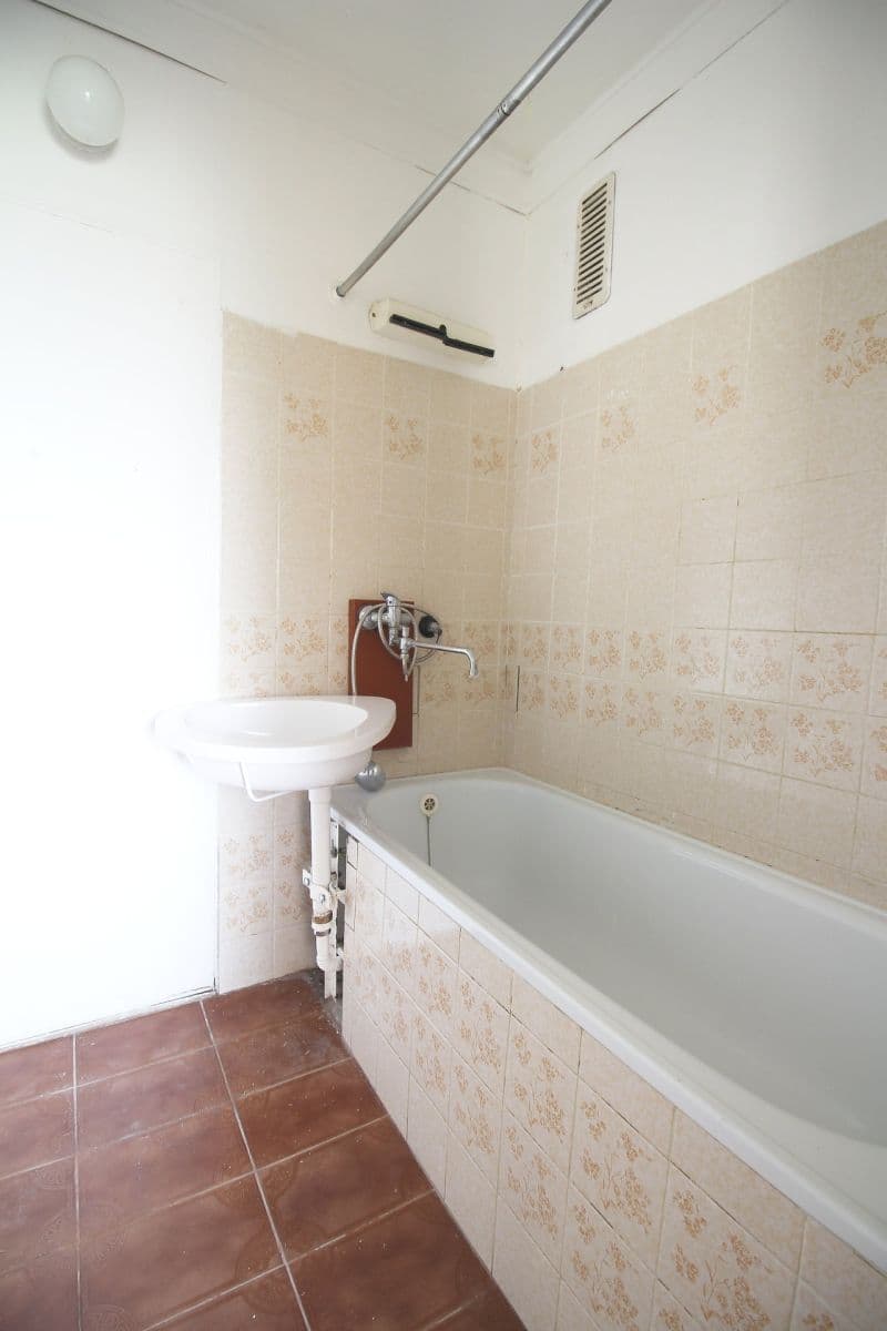 Pronájem bytu 3+kk 58 m², Americká, Kladno, Středočeský kraj Pronájem bytu 3+kk 58 m², Americká, Kladno, Středočeský kraj
