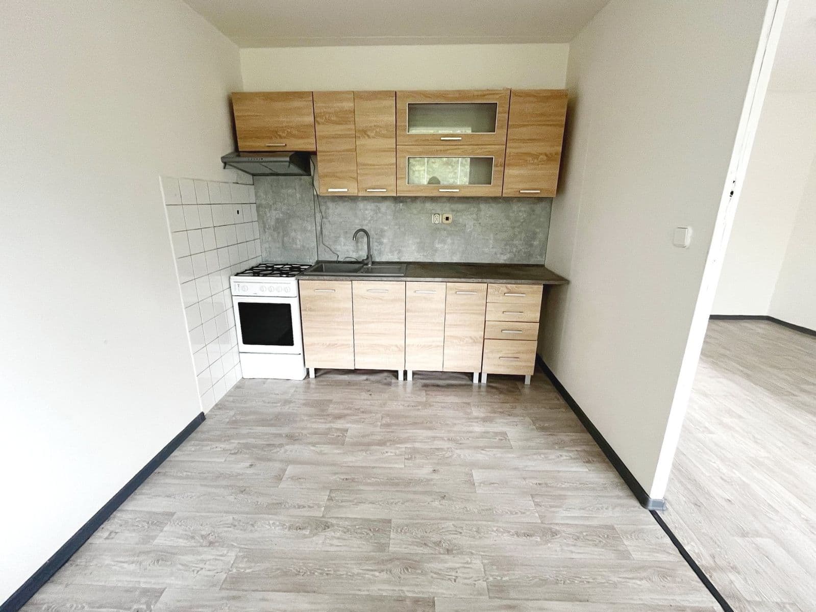Pronájem bytu 3+kk 58 m², Americká, Kladno, Středočeský kraj Pronájem bytu 3+kk 58 m², Americká, Kladno, Středočeský kraj