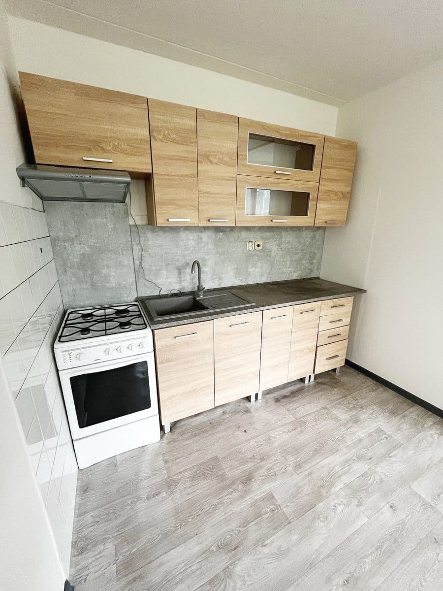 Pronájem bytu 3+kk 58 m², Americká, Kladno, Středočeský kraj Pronájem bytu 3+kk 58 m², Americká, Kladno, Středočeský kraj