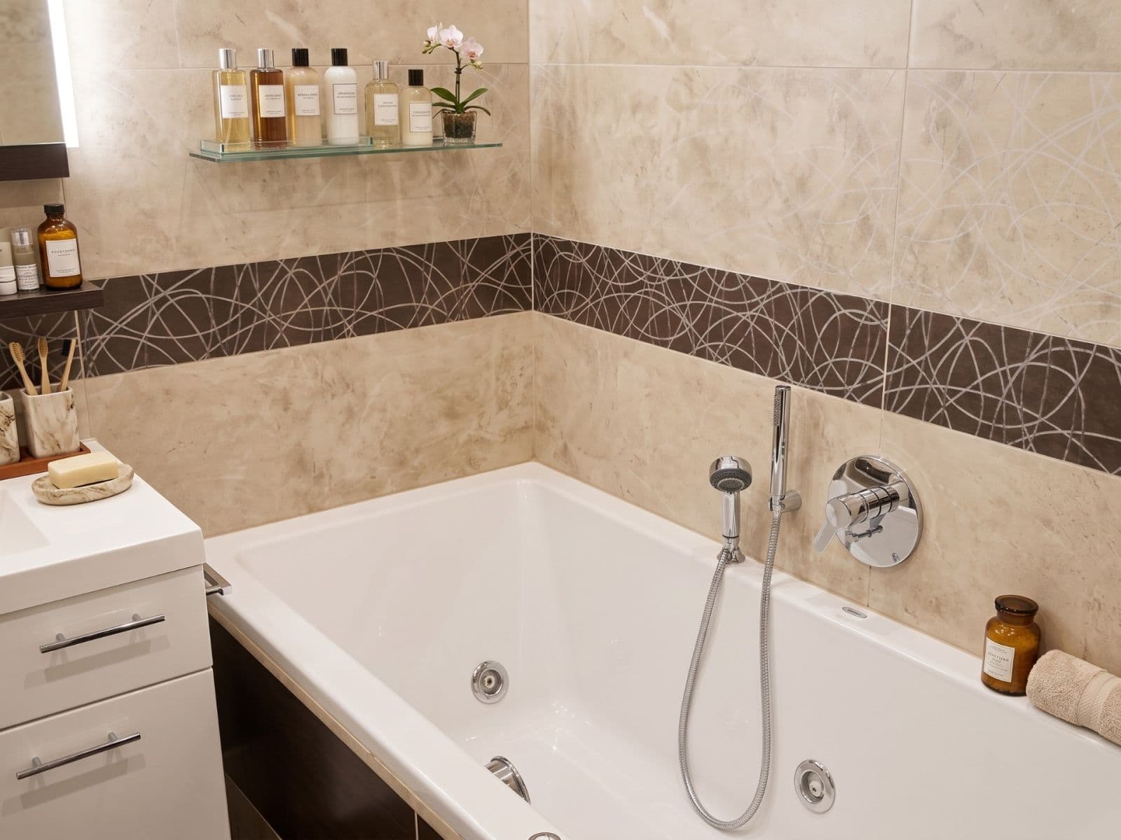 Prodej bytu 3+kk 80 m², Slovenského národního povstání, Louny, Ústecký kraj Prodej bytu 3+kk 80 m², Slovenského národního povstání, Louny, Ústecký kraj