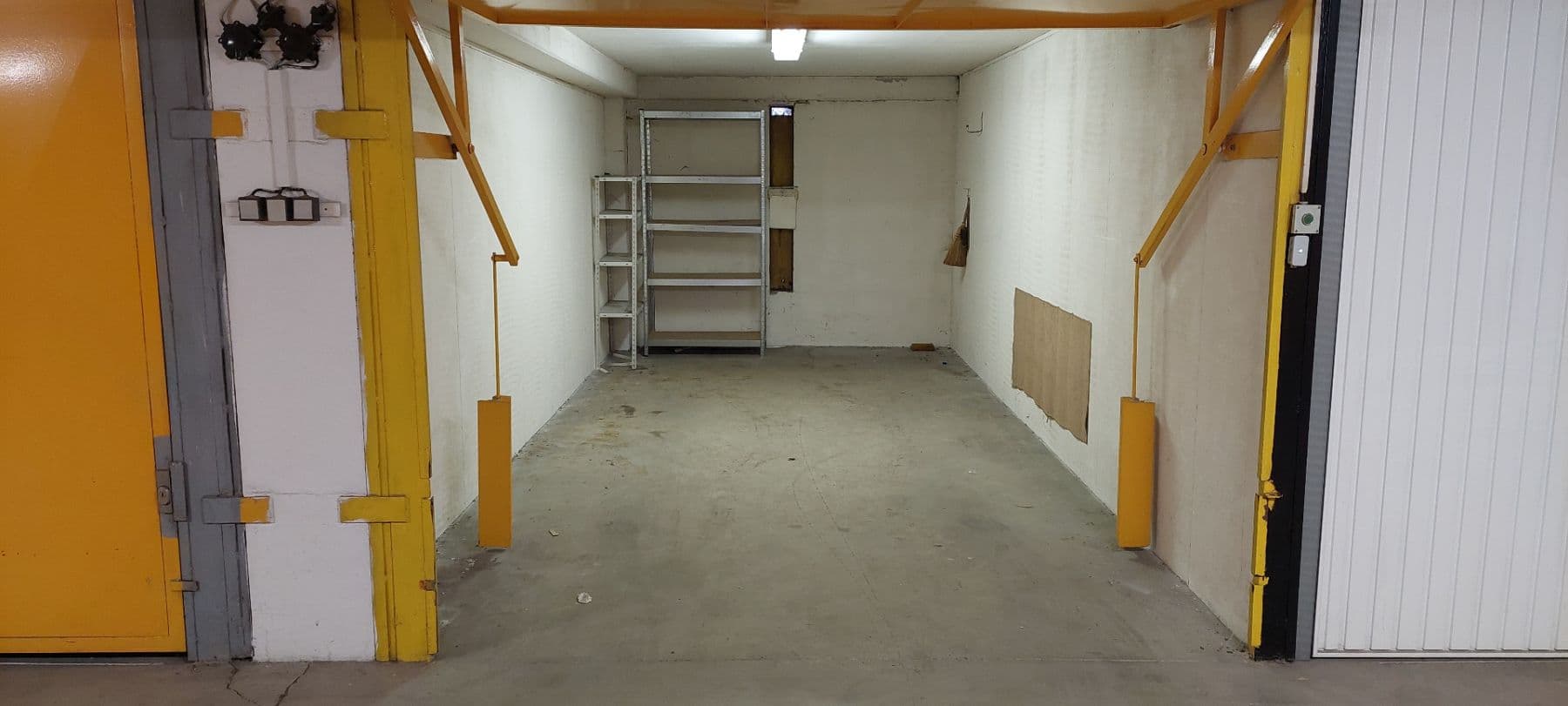 Pronájem garáže 20 m², Makovského, Praha, Praha Pronájem garáže 20 m², Makovského, Praha, Praha