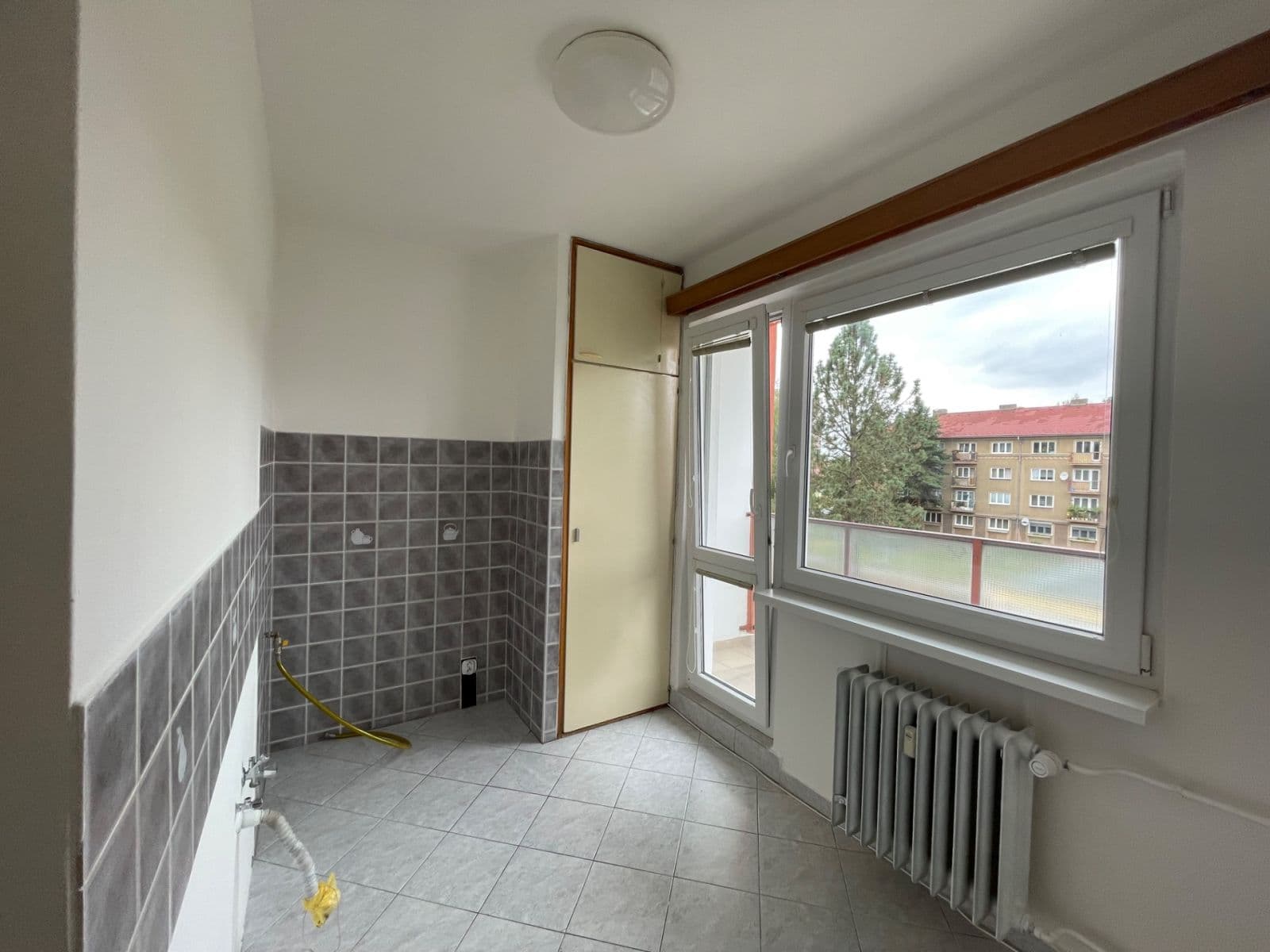 Prodej bytu 3+1 70 m², Vrchlického, Kladno, Středočeský kraj Prodej bytu 3+1 70 m², Vrchlického, Kladno, Středočeský kraj