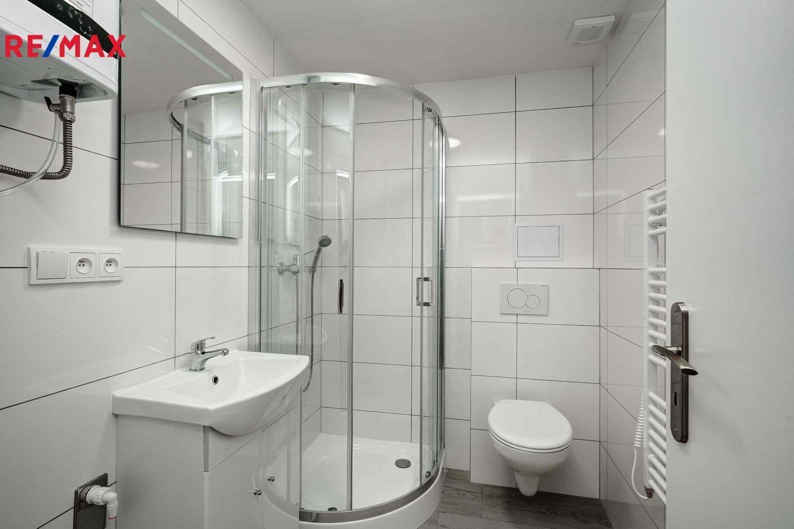 Pronájem bytu 2+kk 34 m², Viniční, Brno, Jihomoravský kraj Pronájem bytu 2+kk 34 m², Viniční, Brno, Jihomoravský kraj