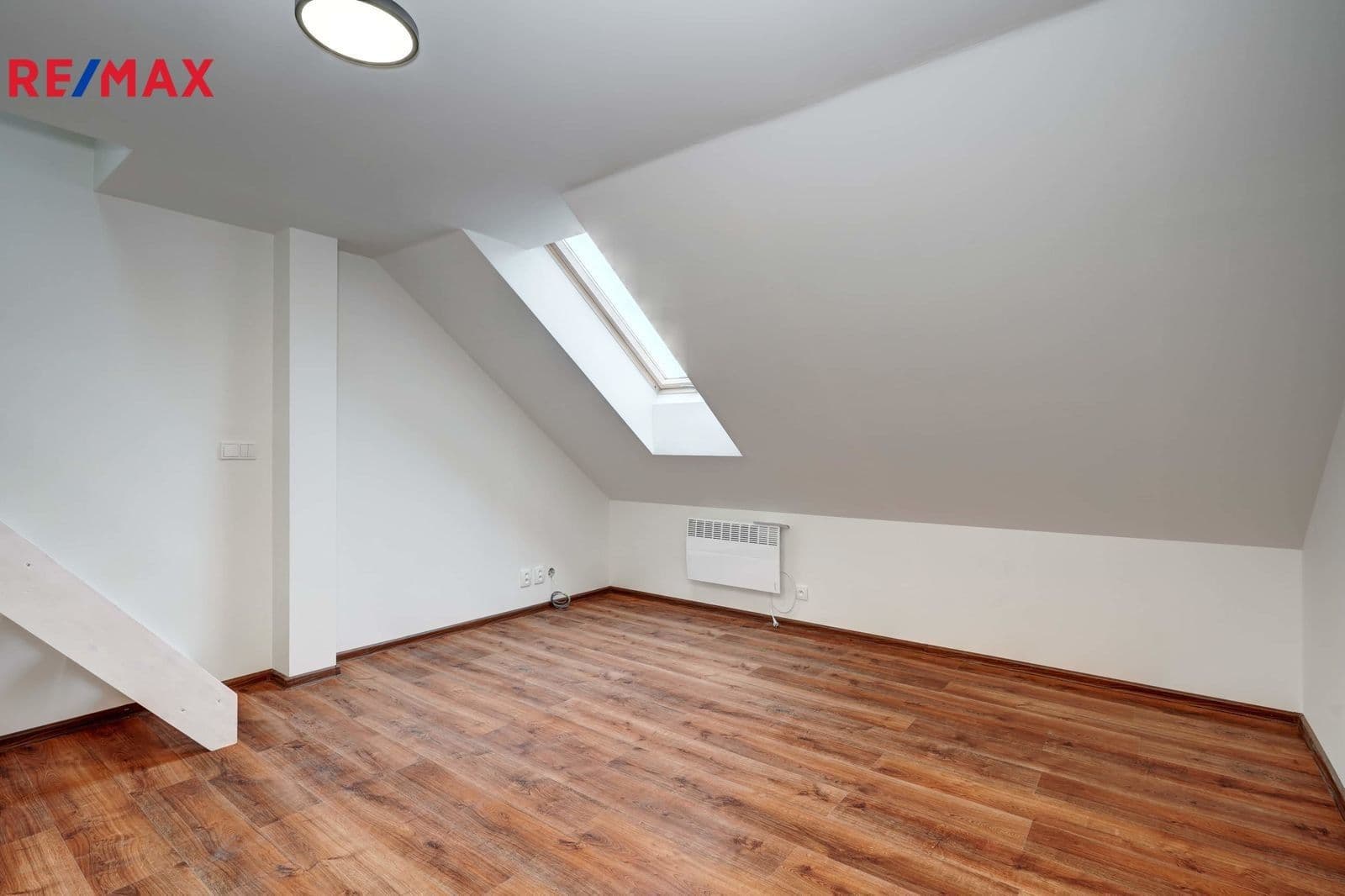 Pronájem bytu 2+kk 34 m², Viniční, Brno, Jihomoravský kraj Pronájem bytu 2+kk 34 m², Viniční, Brno, Jihomoravský kraj