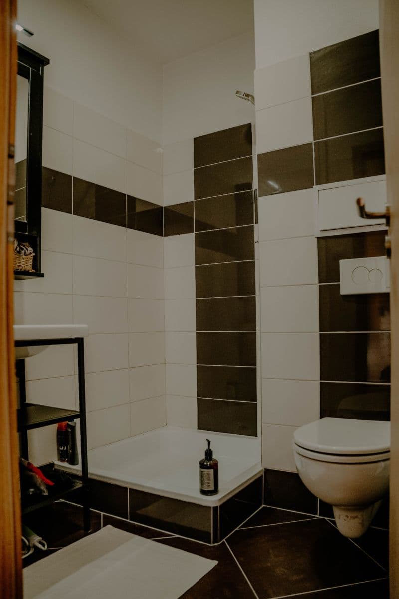 Pronájem bytu 1+1 28 m², Záhradnícka, Ružinov, Bratislavský kraj Pronájem bytu 1+1 28 m², Záhradnícka, Ružinov, Bratislavský kraj