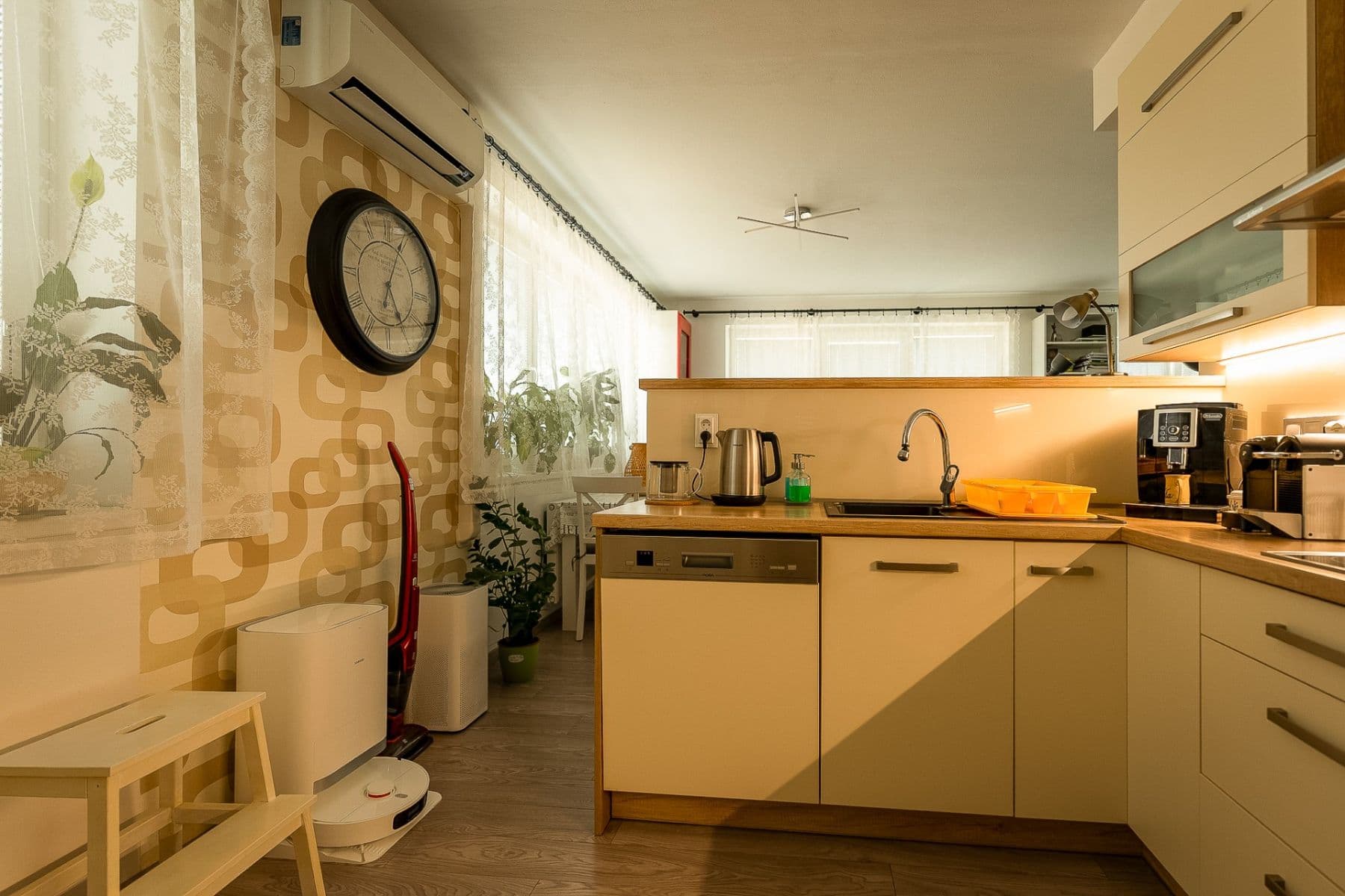 Prodej bytu 3+kk 97 m², Mikuláše z Husi, České Budějovice, Jihočeský kraj Prodej bytu 3+kk 97 m², Mikuláše z Husi, České Budějovice, Jihočeský kraj