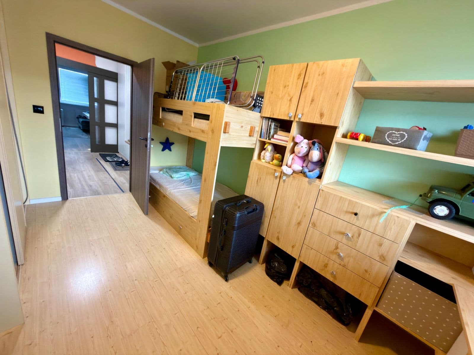 Prodej bytu 3+1 70 m², Eisnerova, Devínska Nová Ves, Bratislavský kraj Prodej bytu 3+1 70 m², Eisnerova, Devínska Nová Ves, Bratislavský kraj