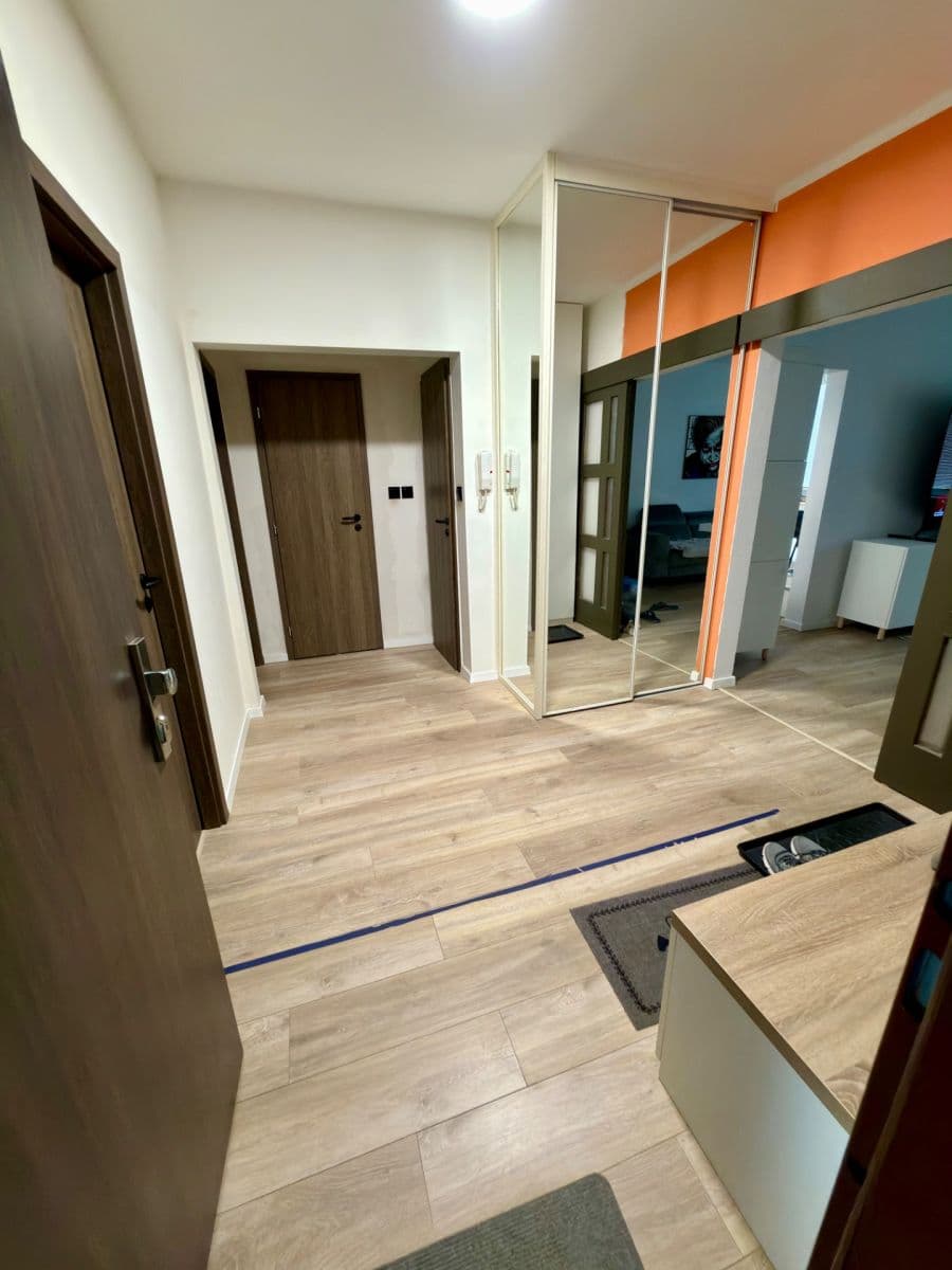 Prodej bytu 3+1 70 m², Eisnerova, Devínska Nová Ves, Bratislavský kraj Prodej bytu 3+1 70 m², Eisnerova, Devínska Nová Ves, Bratislavský kraj
