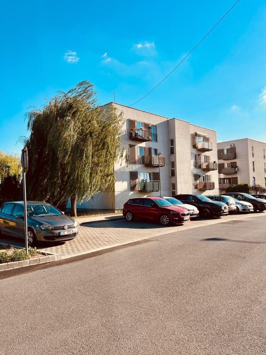 Pronájem bytu 2+kk 46 m², Vomáčkova, Brno, Jihomoravský kraj Pronájem bytu 2+kk 46 m², Vomáčkova, Brno, Jihomoravský kraj