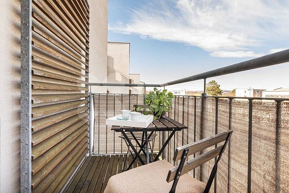 Pronájem bytu 2+kk 46 m², Vomáčkova, Brno, Jihomoravský kraj Pronájem bytu 2+kk 46 m², Vomáčkova, Brno, Jihomoravský kraj
