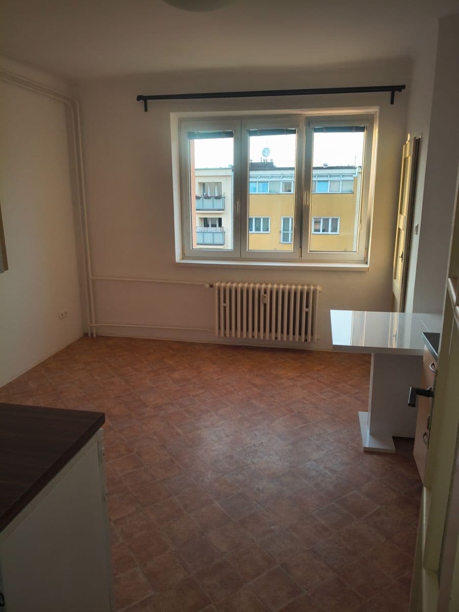 Pronájem bytu 1+kk 26 m², Na Petřinách, Praha, Praha Pronájem bytu 1+kk 26 m², Na Petřinách, Praha, Praha