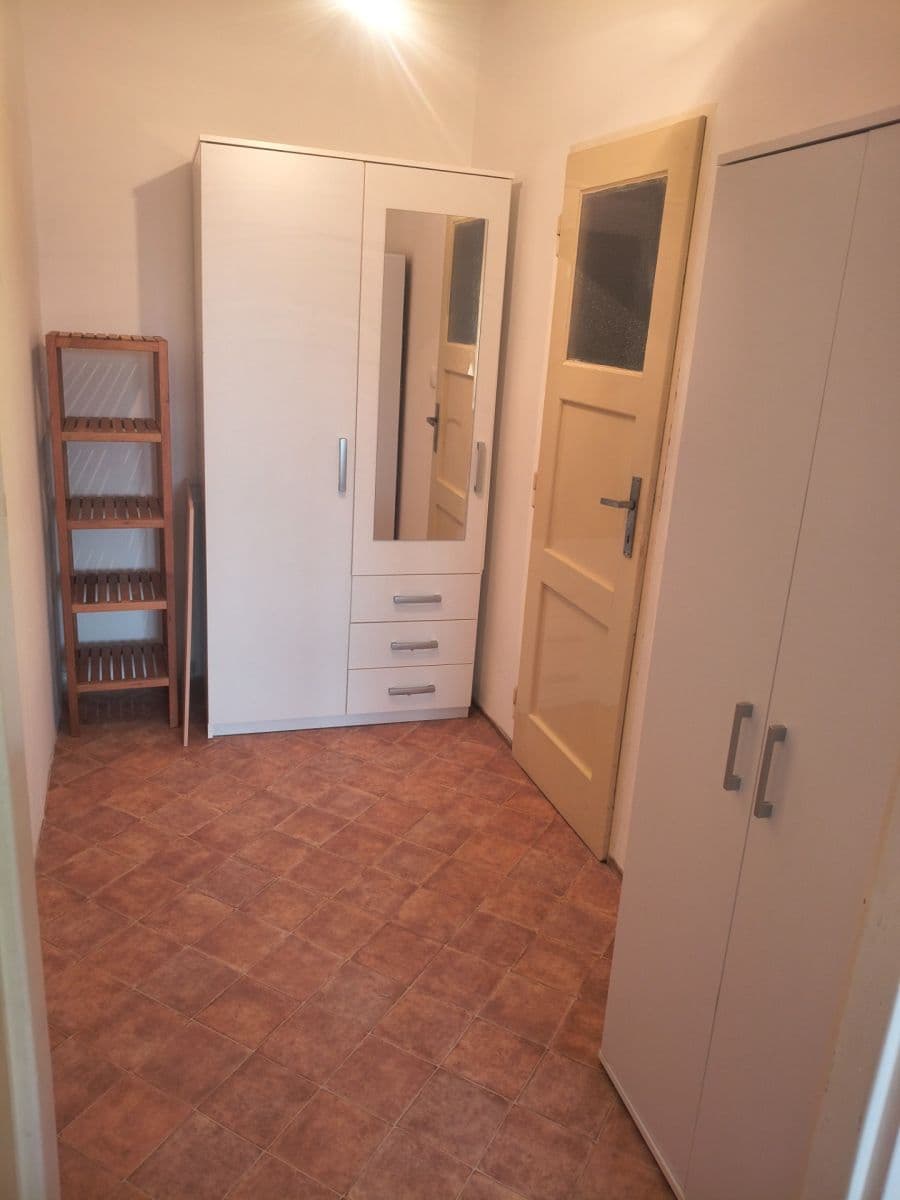 Pronájem bytu 1+kk 26 m², Na Petřinách, Praha, Praha Pronájem bytu 1+kk 26 m², Na Petřinách, Praha, Praha