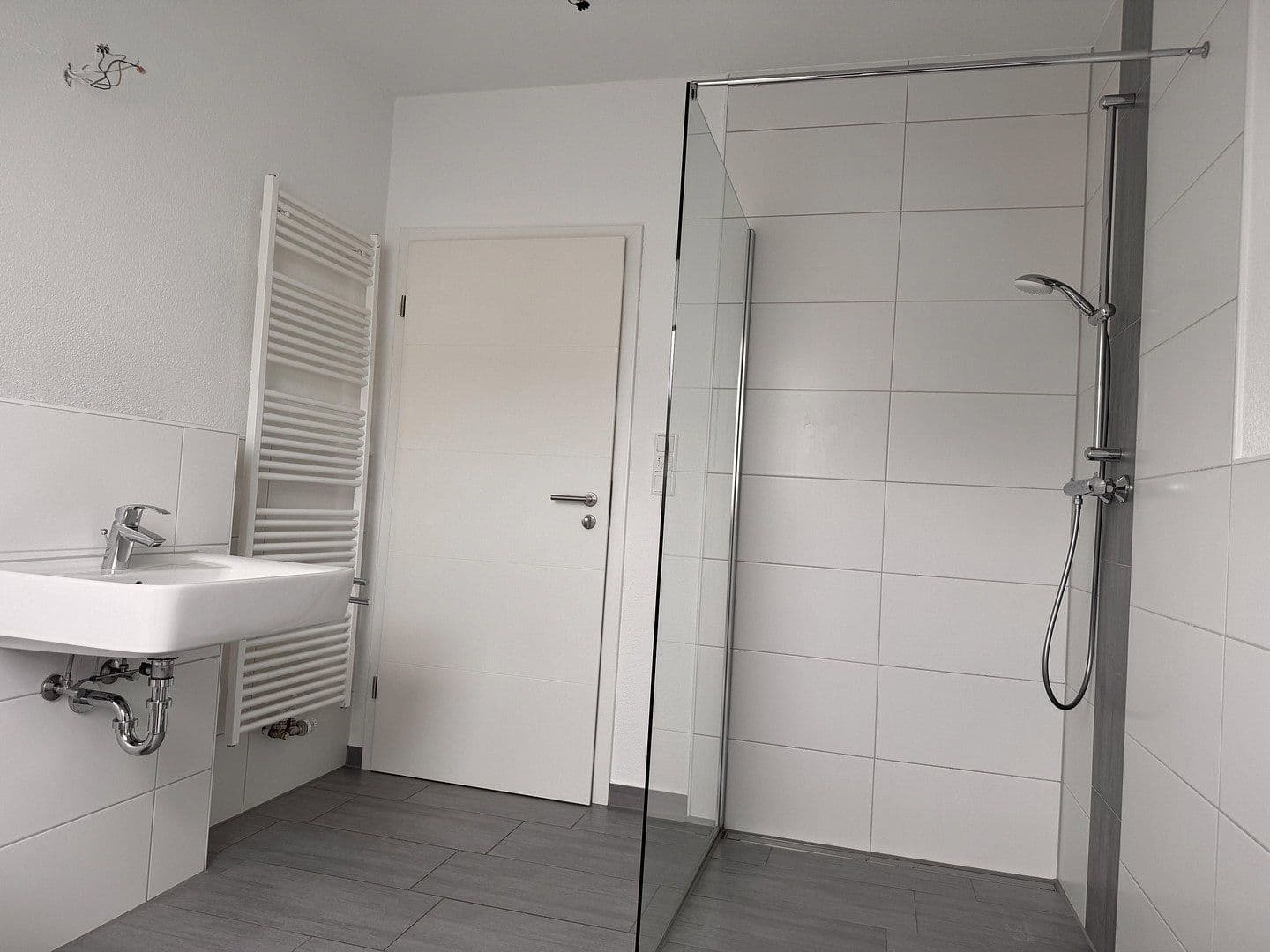 Prodej domu 120 m², pozemek 425 m², Habichtswald, Hessen Prodej domu 120 m², pozemek 425 m², Habichtswald, Hessen