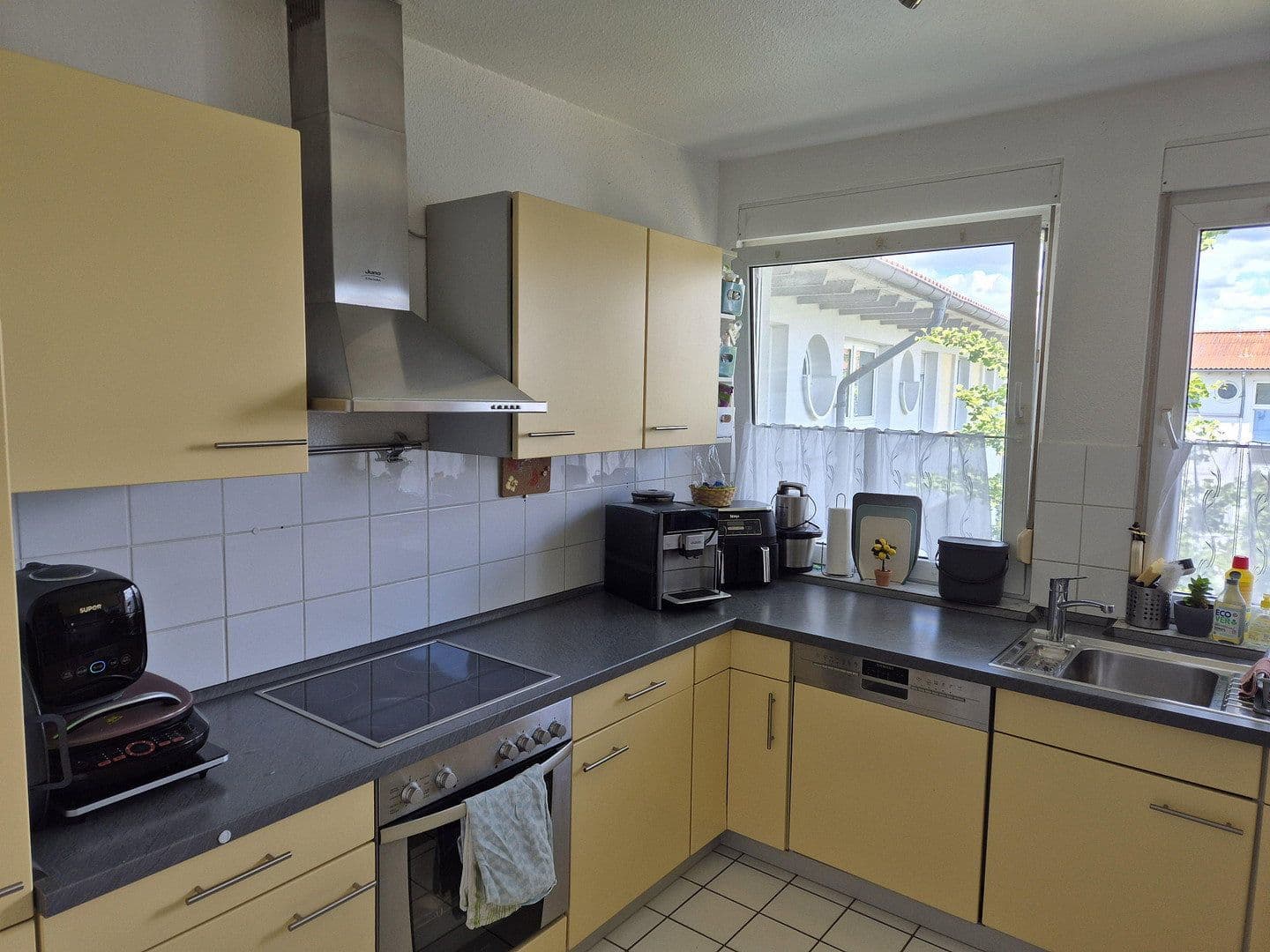 Prodej bytu 3+1 103 m², Ginsheim-Gustavsburg, Hessen Prodej bytu 3+1 103 m², Ginsheim-Gustavsburg, Hessen