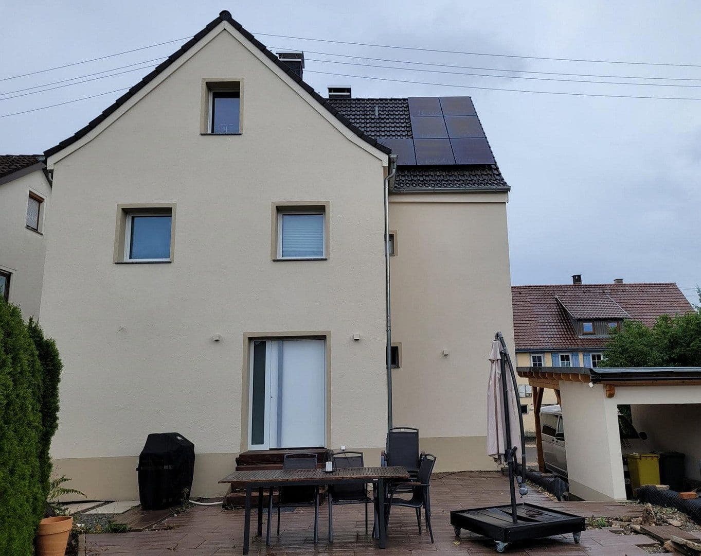 Prodej domu 205 m², pozemek 523 m², Tuningen, Bádensko-Württembersko Prodej domu 205 m², pozemek 523 m², Tuningen, Bádensko-Württembersko