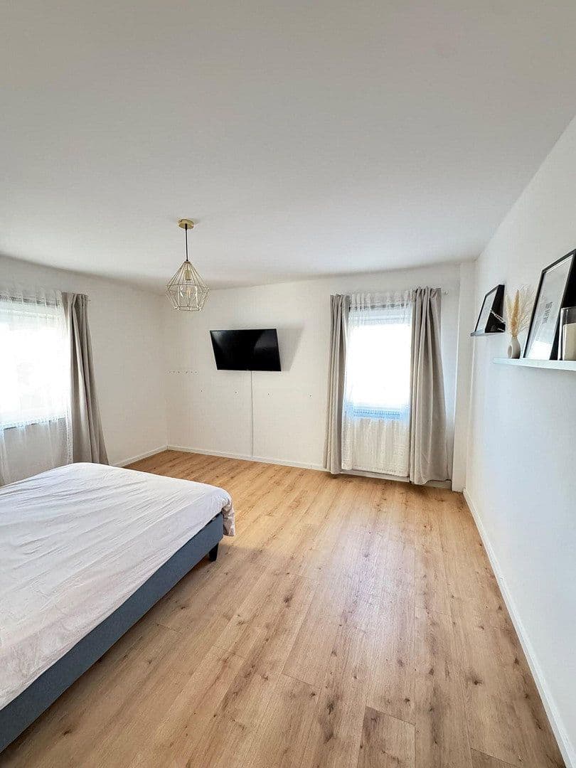 Prodej domu 205 m², pozemek 523 m², Tuningen, Bádensko-Württembersko Prodej domu 205 m², pozemek 523 m², Tuningen, Bádensko-Württembersko