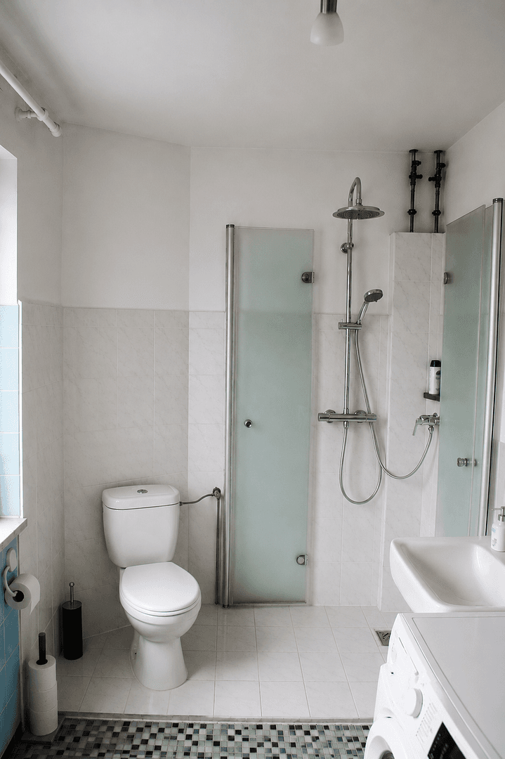 Prodej domu 147 m², pozemek 13.000 m², Egglham, Bavorsko Prodej domu 147 m², pozemek 13.000 m², Egglham, Bavorsko