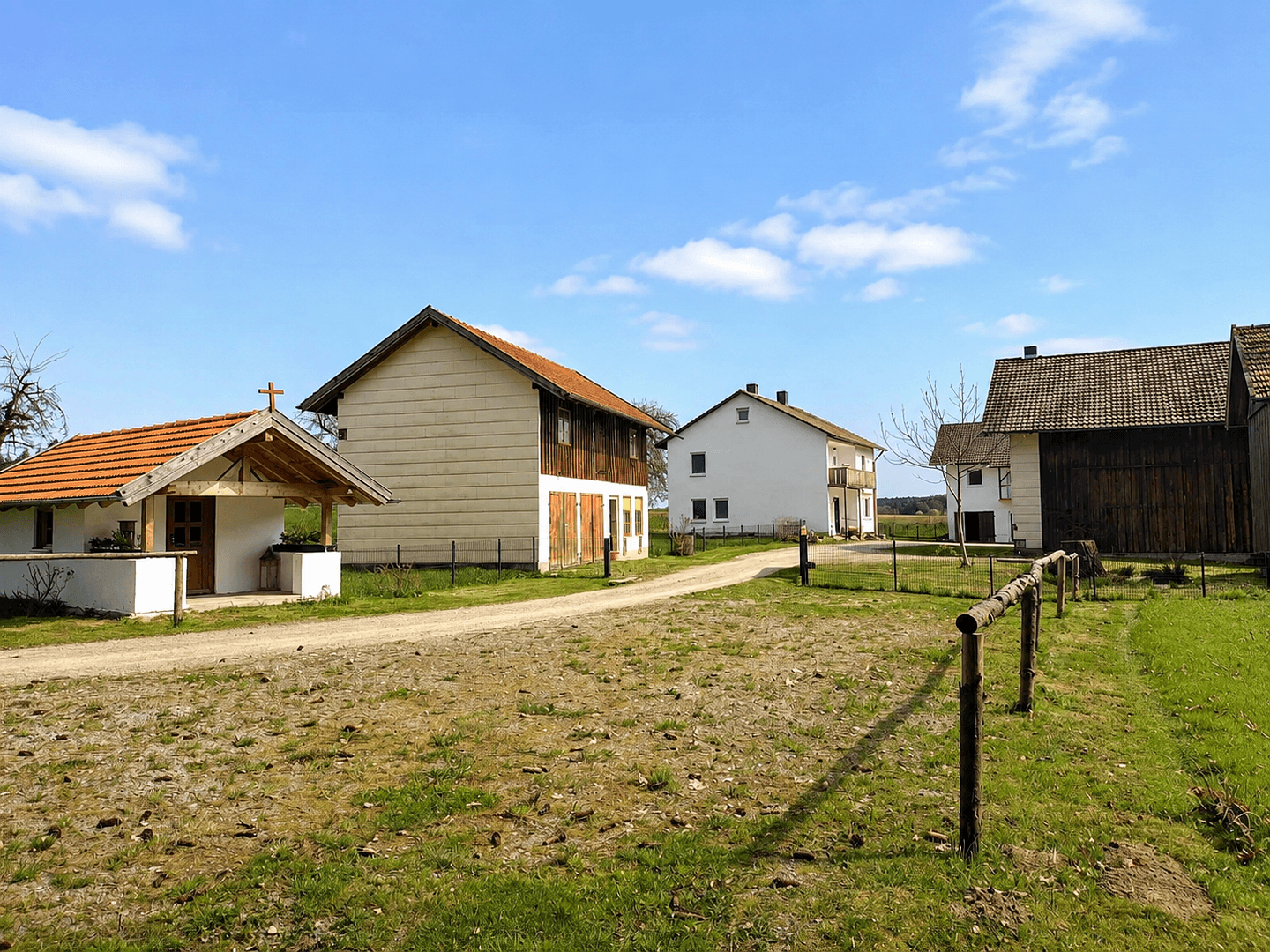 Prodej domu 147 m², pozemek 13.000 m², Egglham, Bavorsko Prodej domu 147 m², pozemek 13.000 m², Egglham, Bavorsko