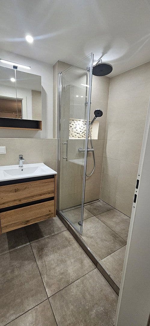 Prodej domu 133 m², pozemek 320 m², Nidderau, Hessen Prodej domu 133 m², pozemek 320 m², Nidderau, Hessen