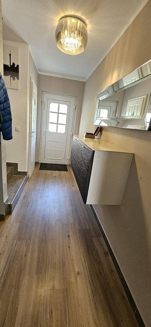 Prodej domu 133 m², pozemek 320 m², Nidderau, Hessen Prodej domu 133 m², pozemek 320 m², Nidderau, Hessen