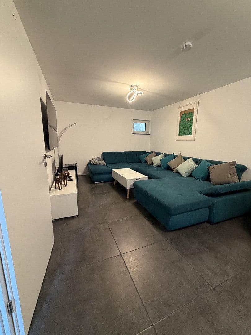 Prodej domu 156 m², pozemek 203 m², Ebersbach an der Fils, Bádensko-Württembersko Prodej domu 156 m², pozemek 203 m², Ebersbach an der Fils, Bádensko-Württembersko