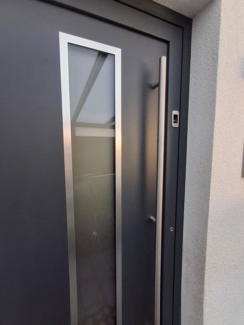 Prodej domu 158 m², pozemek 172 m², Ebersbach an der Fils, Bádensko-Württembersko Prodej domu 158 m², pozemek 172 m², Ebersbach an der Fils, Bádensko-Württembersko